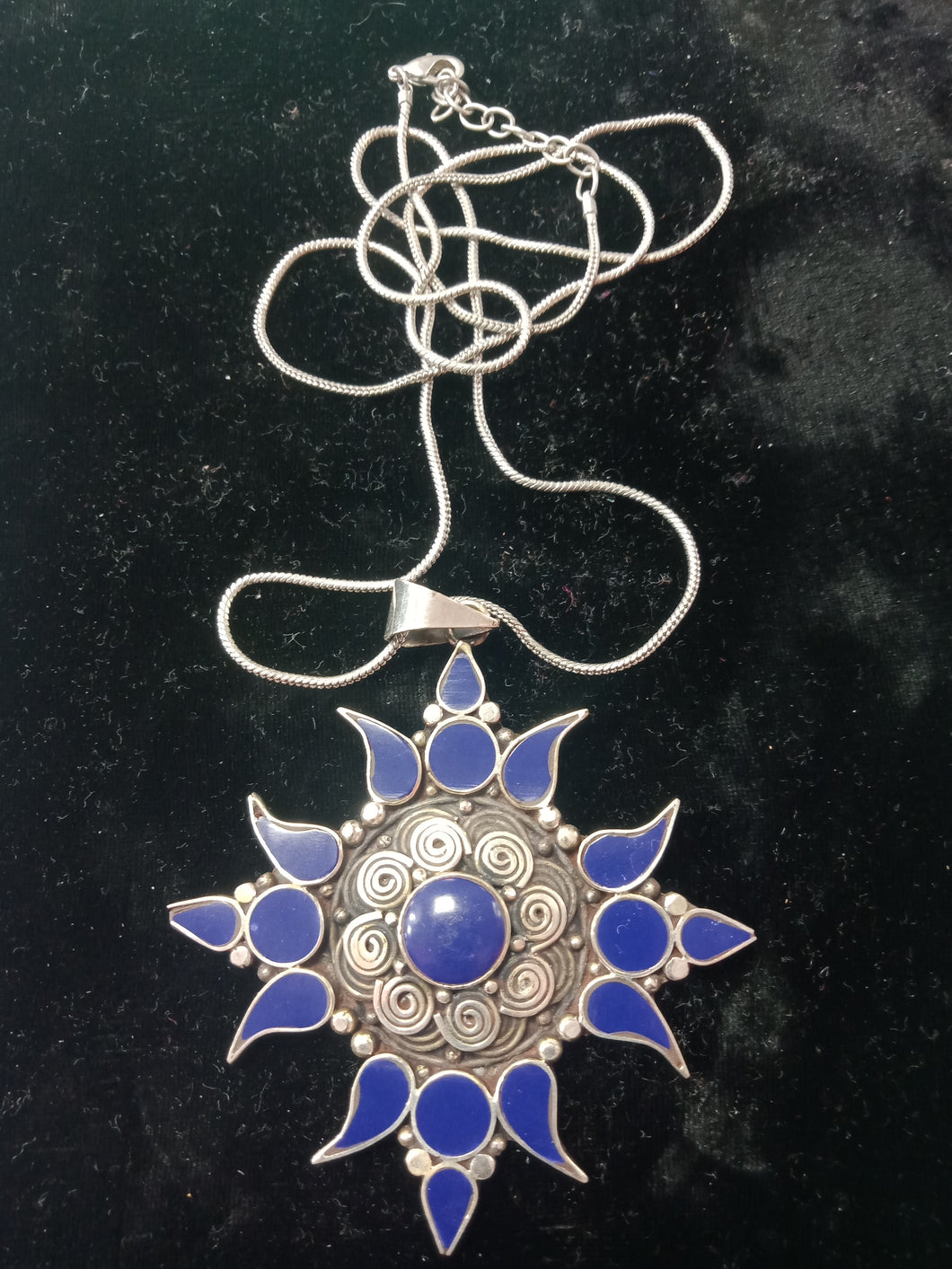 Lapus blue large pendant with chain