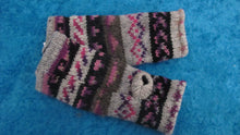 Load image into Gallery viewer, Fair Isle Handknit Wool Handwarmer