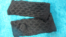 Load image into Gallery viewer, Patterned Handknitted Wool Handwarmers