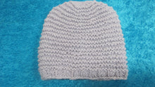 Load image into Gallery viewer, Chunky Wool Garter Stitch Beanie