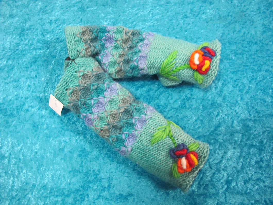 Wool Flower Handwarmers